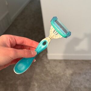 Hydro Silk Razor